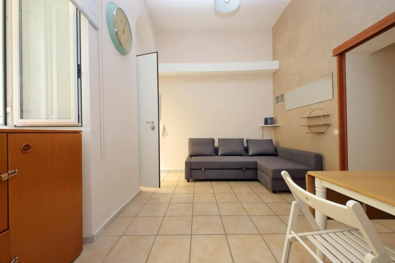 My Home Your Home Rome Bagian luar foto
