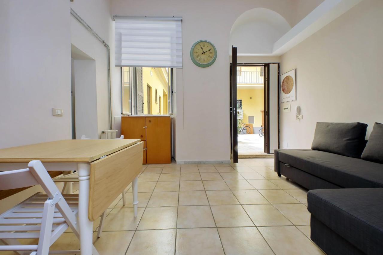 My Home Your Home Rome Bagian luar foto