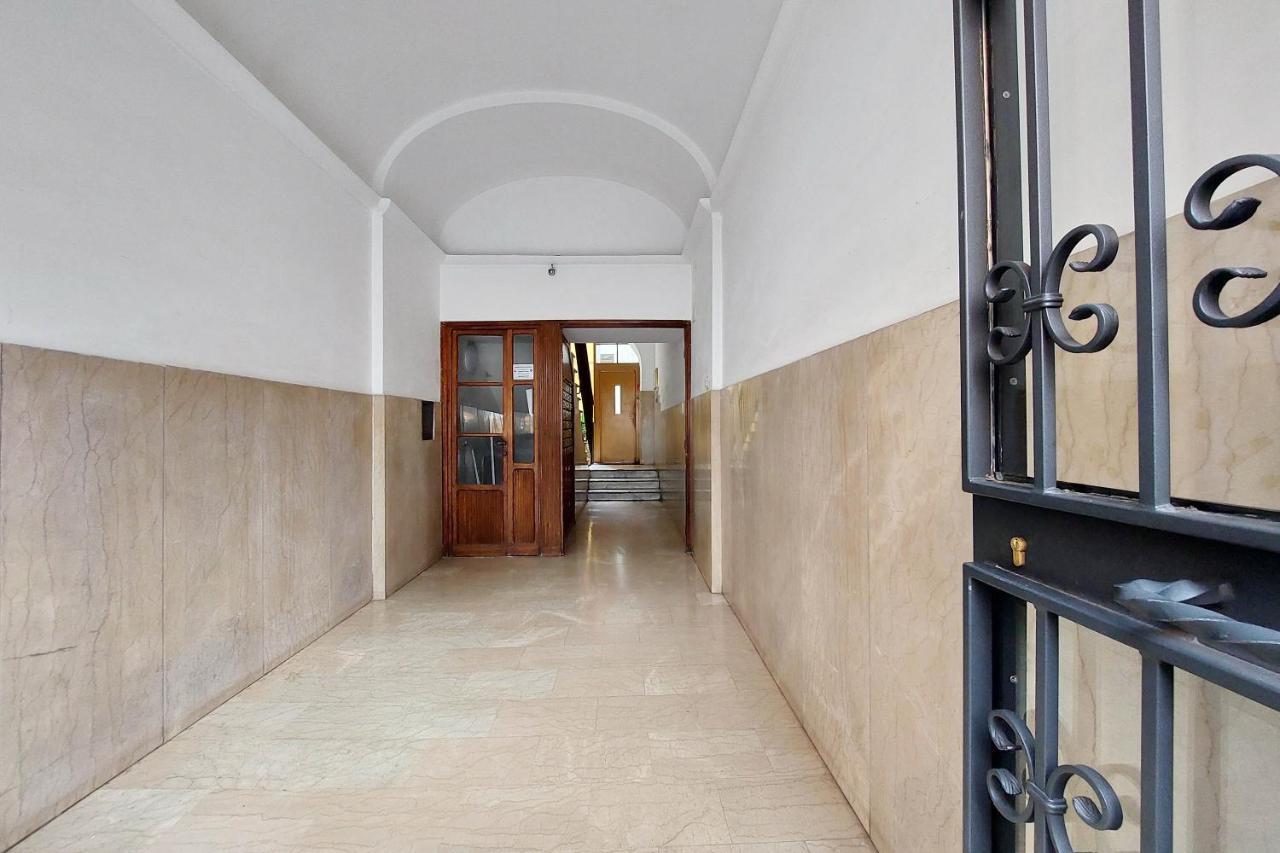 My Home Your Home Rome Bagian luar foto