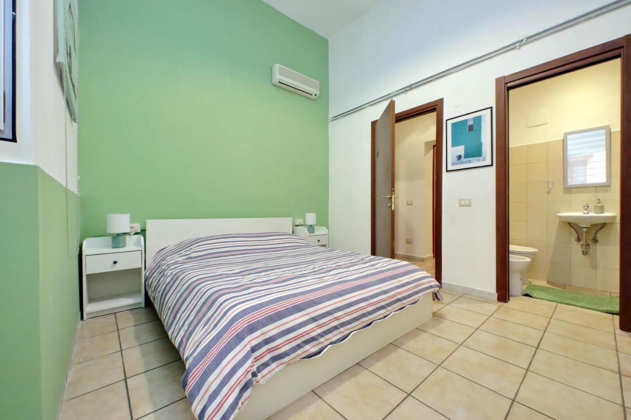 My Home Your Home Rome Bagian luar foto